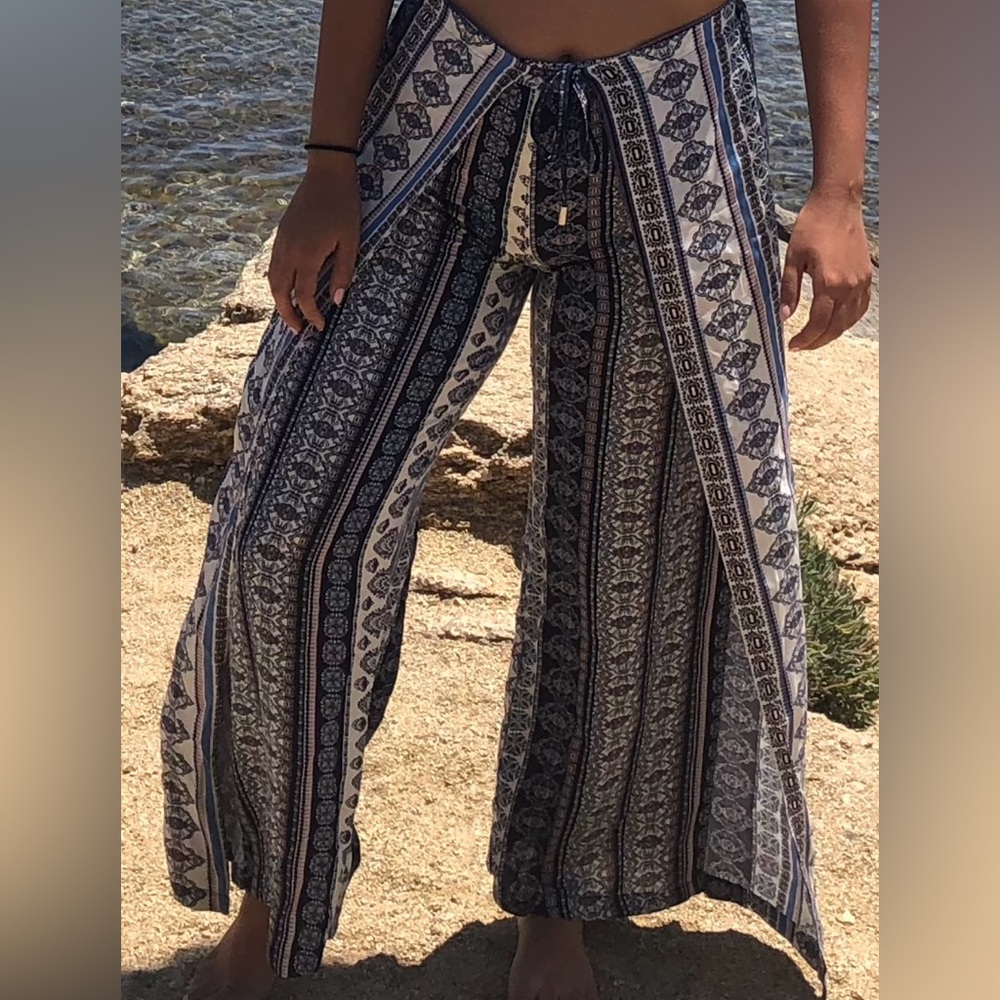 Flowy print pants